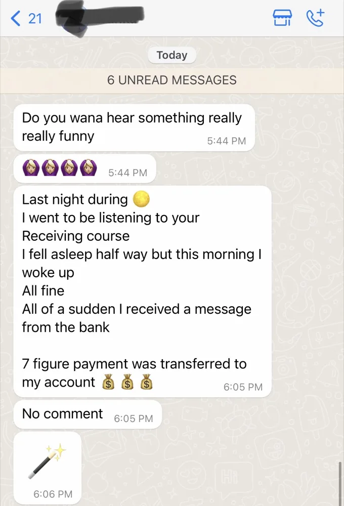 WhatsApp messages from a client: after listening to the Receiving course, a seven-figure payment arrived in her account the next morning